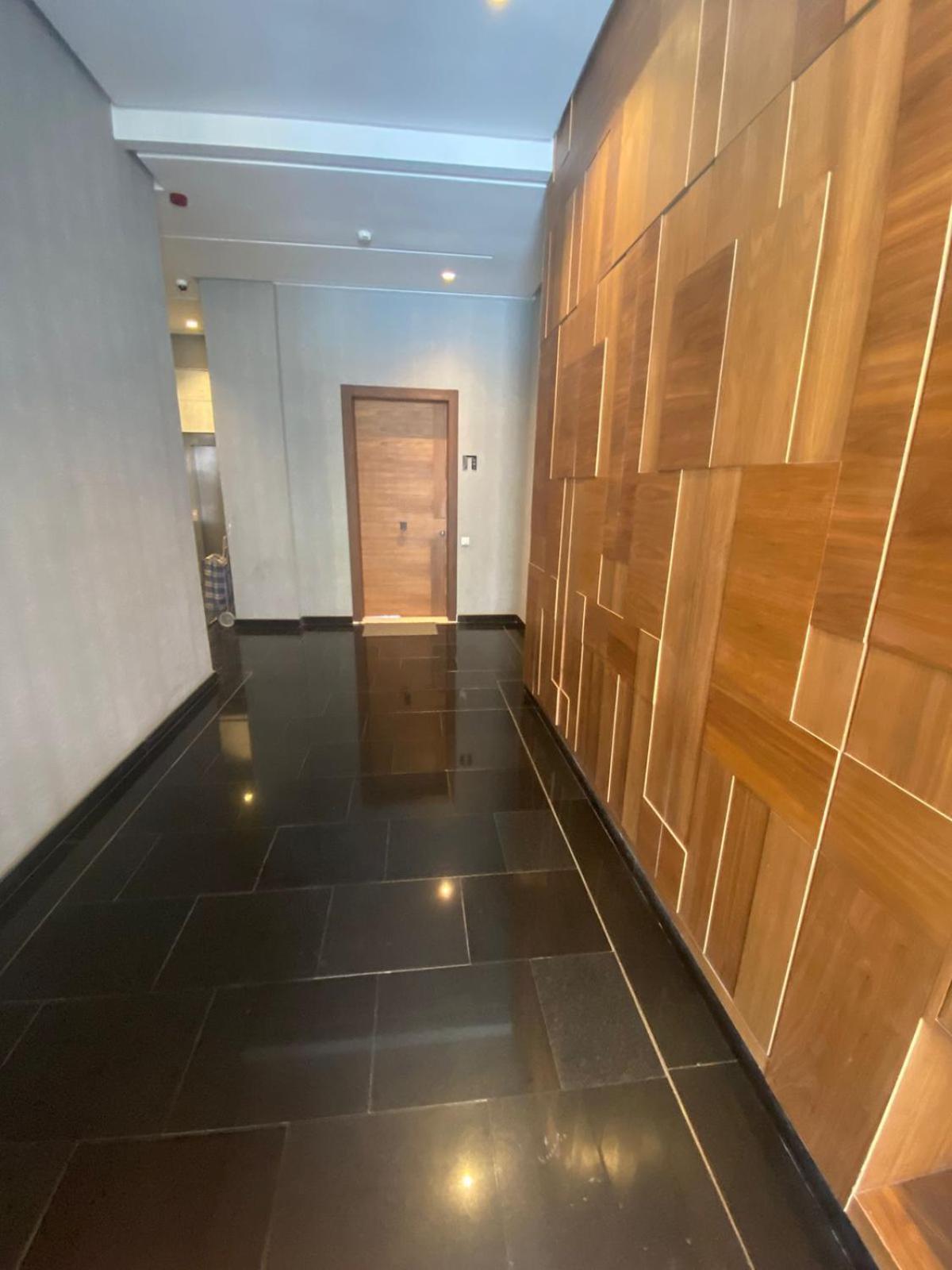 Prestigieuse A Casa Finance Casa Blanca
